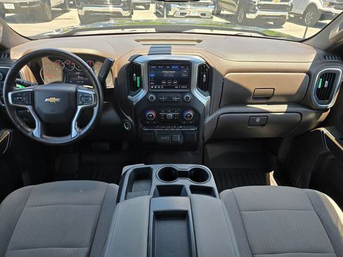 Certified 2022 Chevrolet Silverado 1500 LT AWD/4WD image 5