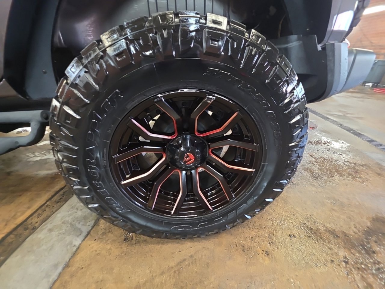 Used 2021 Jeep Wrangler Unlimited Rubicon AWD/4WD image 18