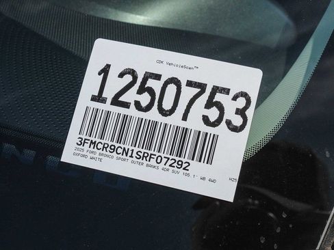 New 2025 Ford Bronco Sport Outer Banks w/ Sasquatch Outer Banks Package AWD/4WD image 28