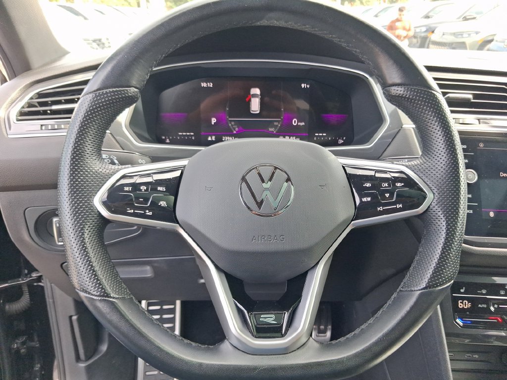 Used 2023 Volkswagen Tiguan SE R-Line FWD image 20