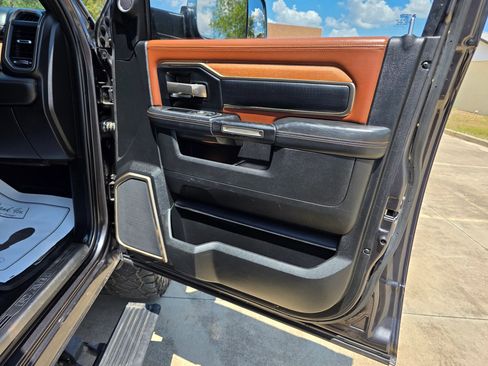 Used 2021 RAM 3500 Limited image 22