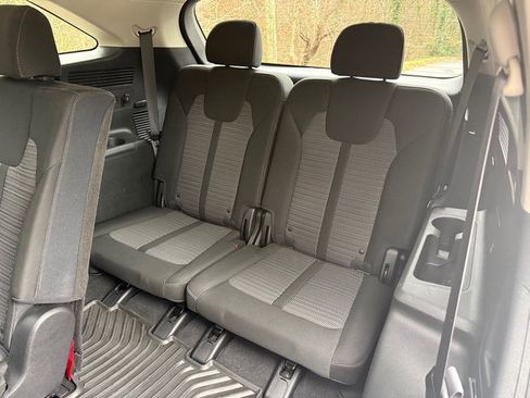 Used 2022 Kia Sorento LX image 14