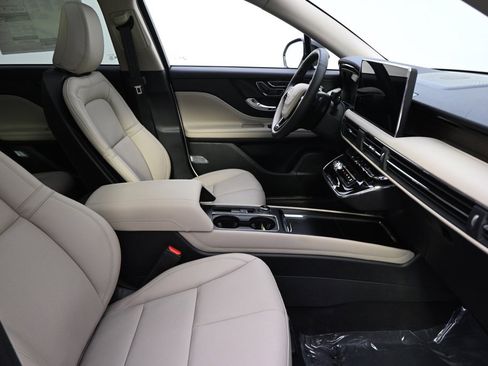 New 2026 Lincoln Corsair Reserve w/ Jet Appearance Package image 16