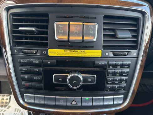 Used 2016 Mercedes-Benz G 550 G 550 image 35