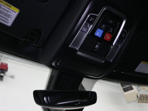 Used 2025 RAM 1500 Big Horn image 12