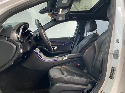 Used 2020 Mercedes-Benz C 300 4MATIC Sedan image 21