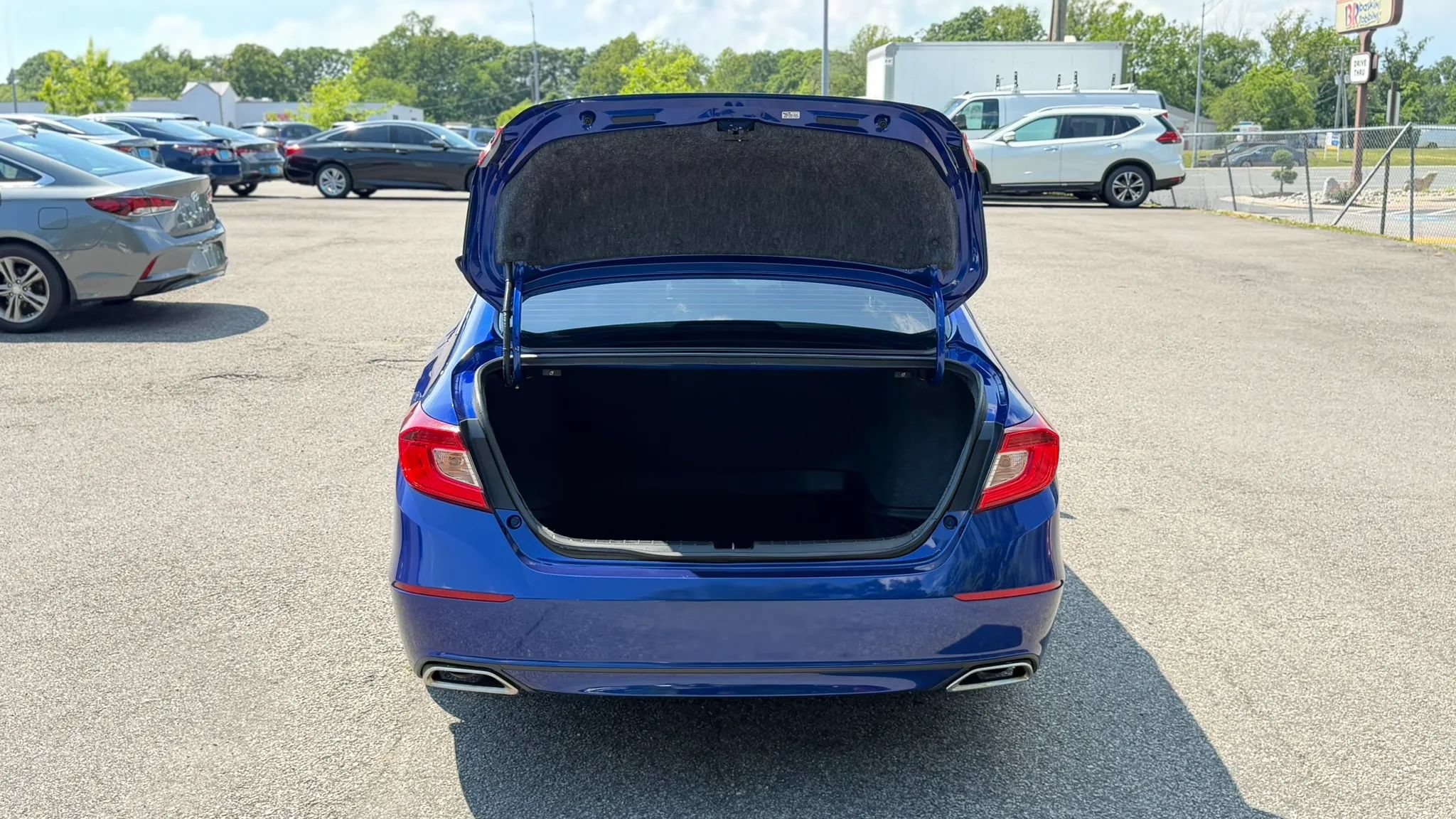 Used 2022 Honda Accord Sport image 30