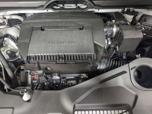 New 2026 Honda Pilot TrailSport image 2