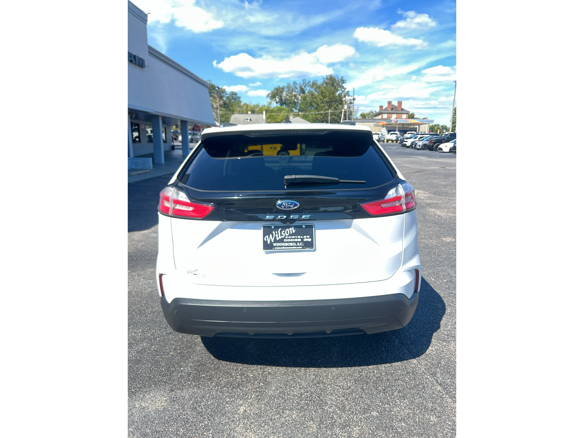 Used 2021 Ford Edge SE FWD image 7