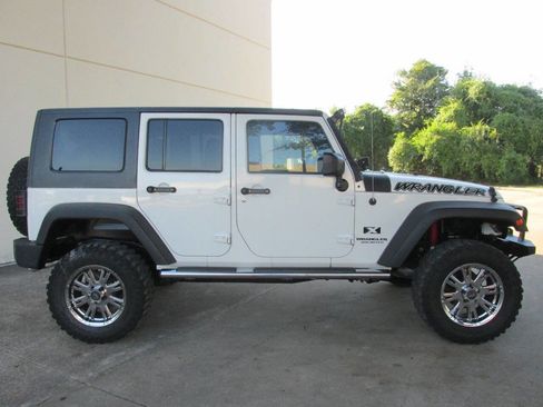 Used 2008 Jeep Wrangler Unlimited X image 8
