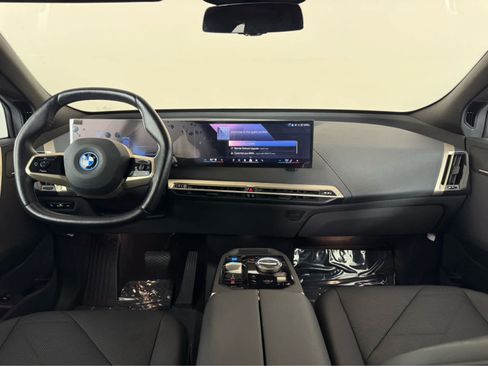 Certified 2024 BMW iX xDrive50 w/ Sport Package AWD/4WD image 11