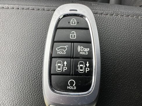 Used 2022 Hyundai Tucson Limited w/ Cargo Package AWD/4WD image 14