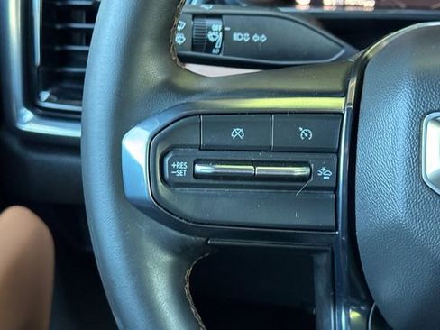 Used 2024 GMC Canyon AT4 w/ AT4 Premium Package image 36