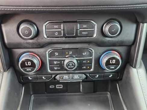 Used 2023 Chevrolet Tahoe LT RWD image 18