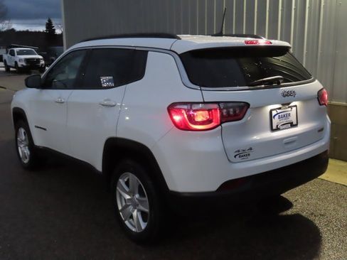 Used 2022 Jeep Compass Latitude image 8