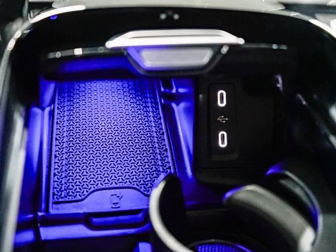 Certified 2025 Mercedes-Benz GLC 350e GLC 350e image 22