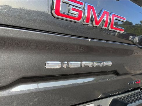 Used 2020 GMC Sierra 1500 AT4 w/ AT4 Premium Package AWD/4WD image 31