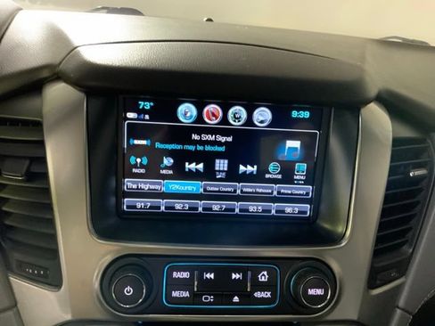 Used 2019 Chevrolet Tahoe LT w/ LT Signature Package AWD/4WD image 19