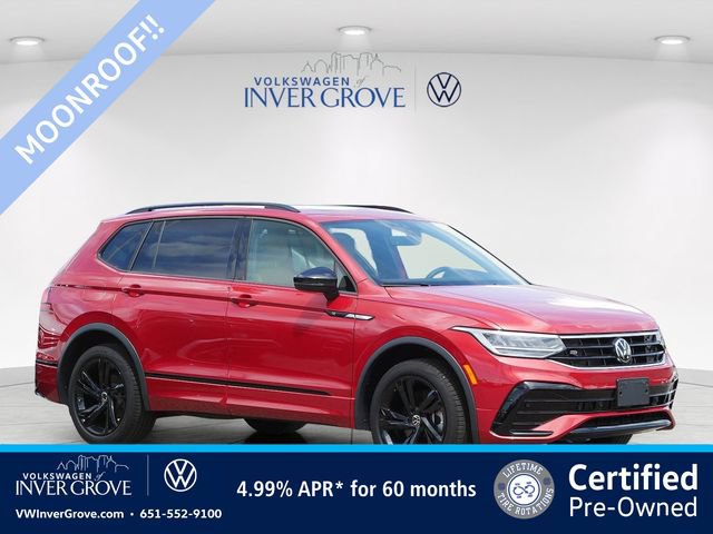 Certified 2024 Volkswagen Tiguan SE R-Line AWD/4WD image 1