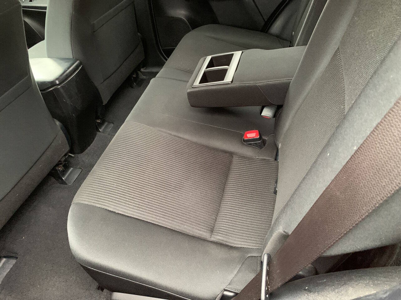 Used 2014 Toyota RAV4 LE AWD/4WD image 11