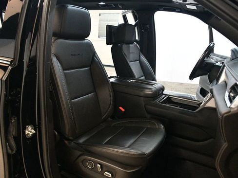 Used 2021 GMC Yukon Denali w/ Denali Premium Package image 33