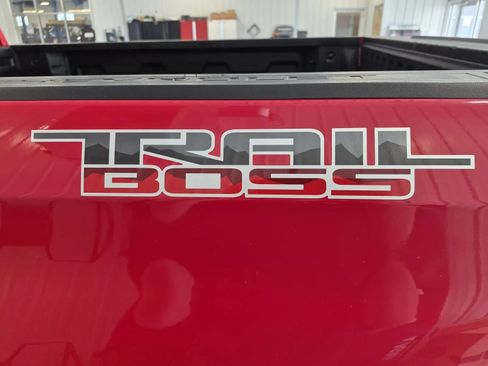 Used 2019 Chevrolet Silverado 1500 Custom Trail Boss w/ Custom Convenience Package AWD/4WD image 35