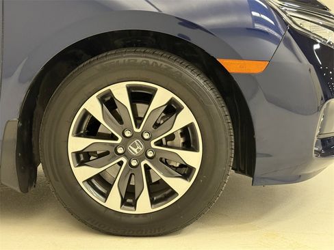 Certified 2024 Honda Odyssey EX-L image 7