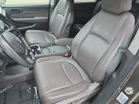 Used 2019 Honda Odyssey Touring image 22