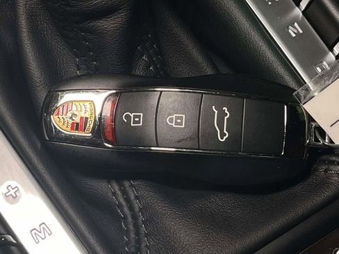 Certified 2021 Porsche Macan GTS AWD/4WD image 43