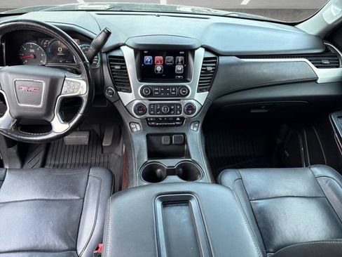Used 2019 GMC Yukon XL SLT w/ Graphite Performance Edition AWD/4WD image 20