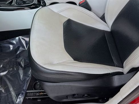 Used 2018 Jeep Compass Limited w/ Navigation Group image 19