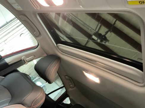 Certified 2025 Subaru Crosstrek 2.5i Limited image 14