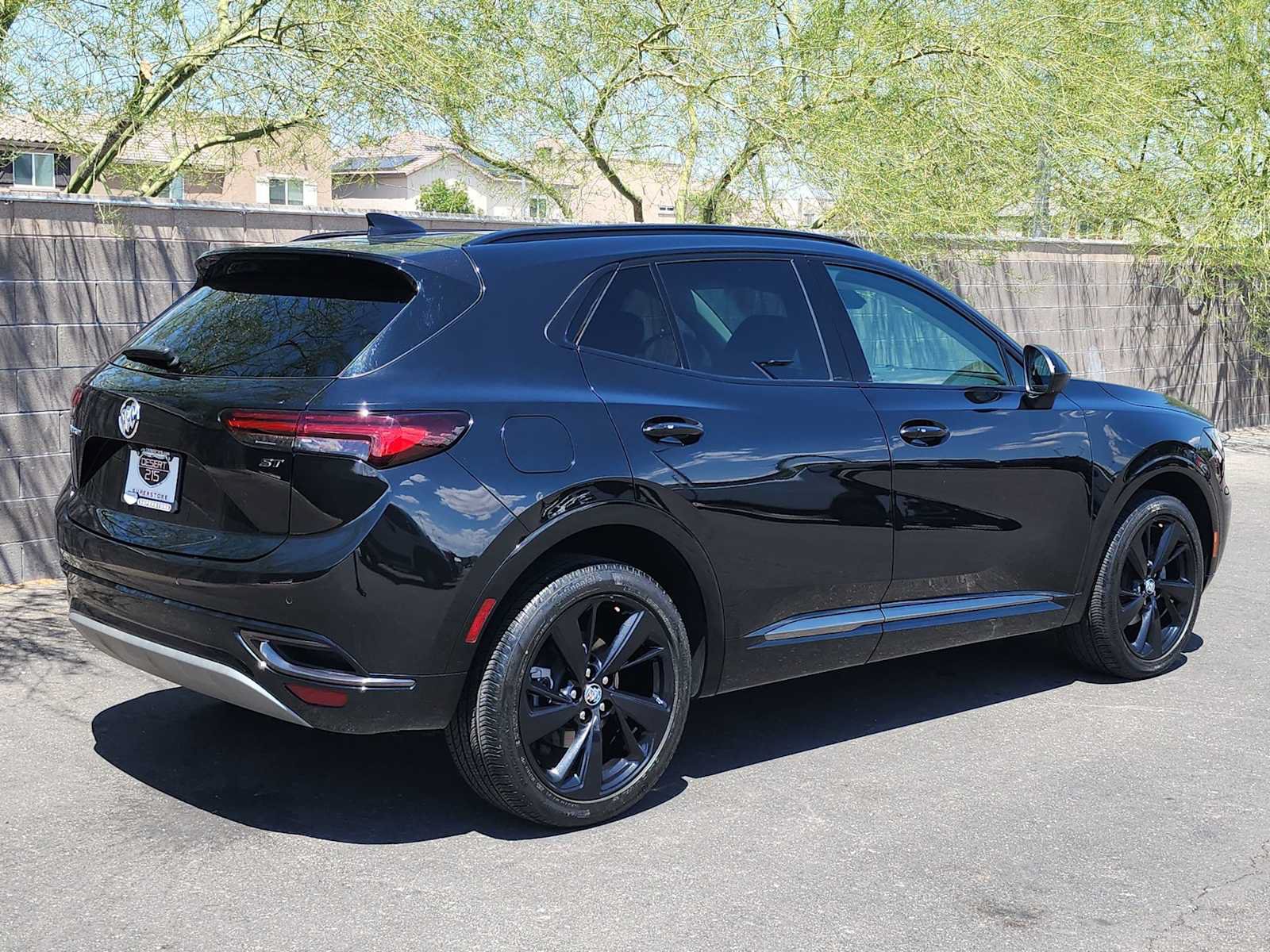 Used 2023 Buick Envision Essence w/ Sport Touring Package AWD/4WD image 8