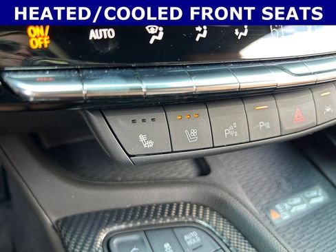 Used 2025 Cadillac CT5 Premium Luxury RWD image 6