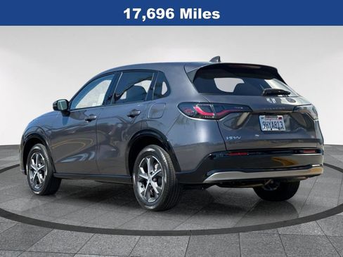 Used 2024 Honda HR-V EX-L image 8
