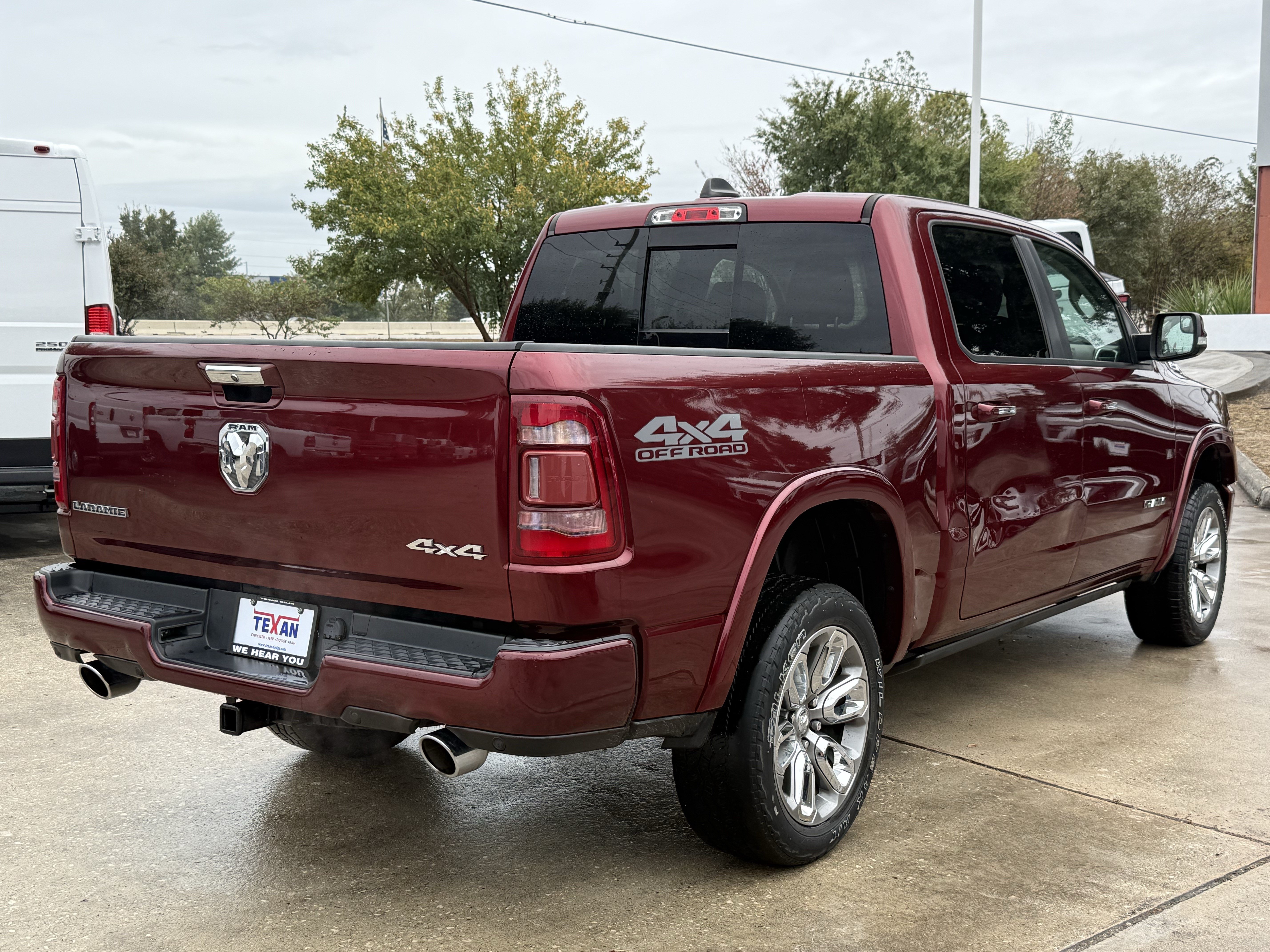 Used 2022 RAM 1500 Laramie w/ Laramie Southwest Edition AWD/4WD image 5