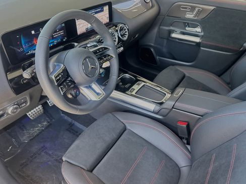 New 2025 Mercedes-Benz GLA 35 AMG 4MATIC image 6