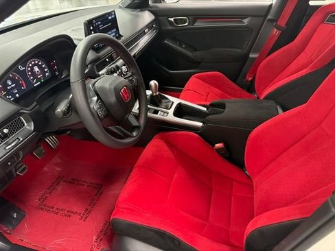 Used 2025 Honda Civic Type R image 14