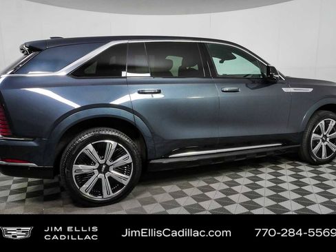 Certified 2025 Cadillac Escalade IQ Luxury 2 w/ LPO, Premium Carpet Package AWD/4WD image 2