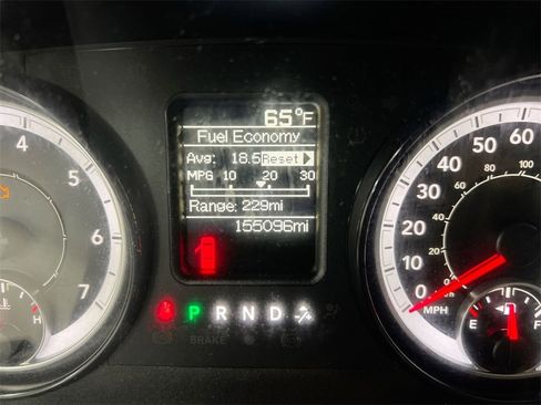 Used 2018 RAM 1500 Express image 12