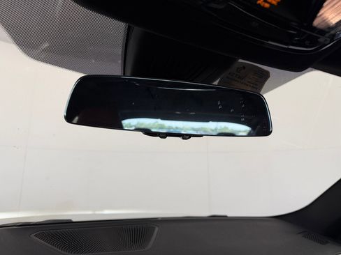 Used 2022 BMW 430i Coupe w/ M Sport Package image 19