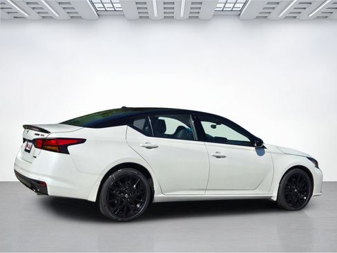 New 2026 Nissan Altima 2.5 SR AWD/4WD image 3