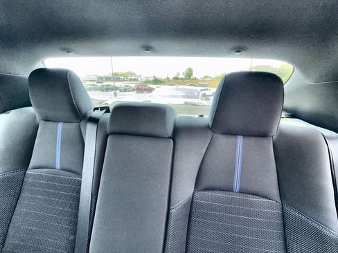 Used 2021 Toyota Corolla SE image 12