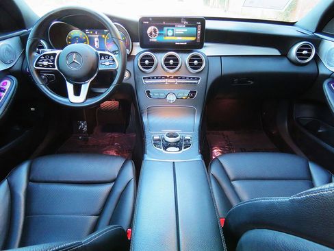 Used 2021 Mercedes-Benz C 300 Sedan image 33