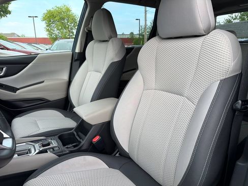 Used 2021 Subaru Forester Premium AWD/4WD image 20