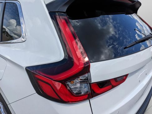 Used 2023 Honda CR-V EX image 39