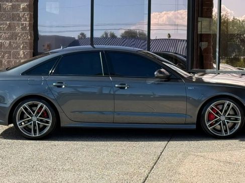 Used 2017 Audi S6 Premium Plus w/ S6 Sport Package AWD/4WD image 14