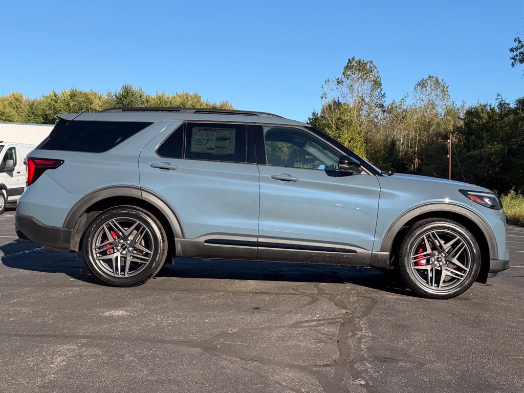 New 2026 Ford Explorer ST w/ Sun And Sound Package AWD/4WD image 7