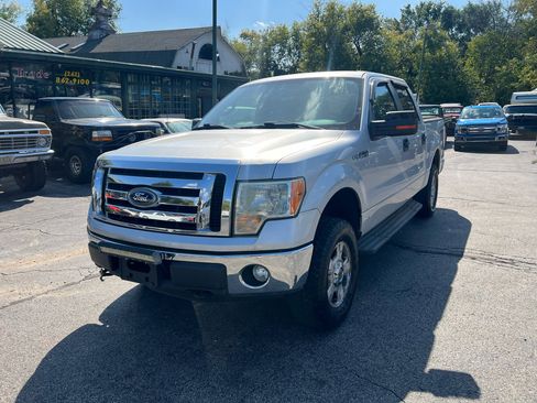Used 2011 Ford F150 XLT w/ XLT Convenience Pkg image 2
