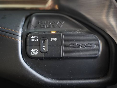 Used 2021 RAM 2500 Limited AWD/4WD image 23